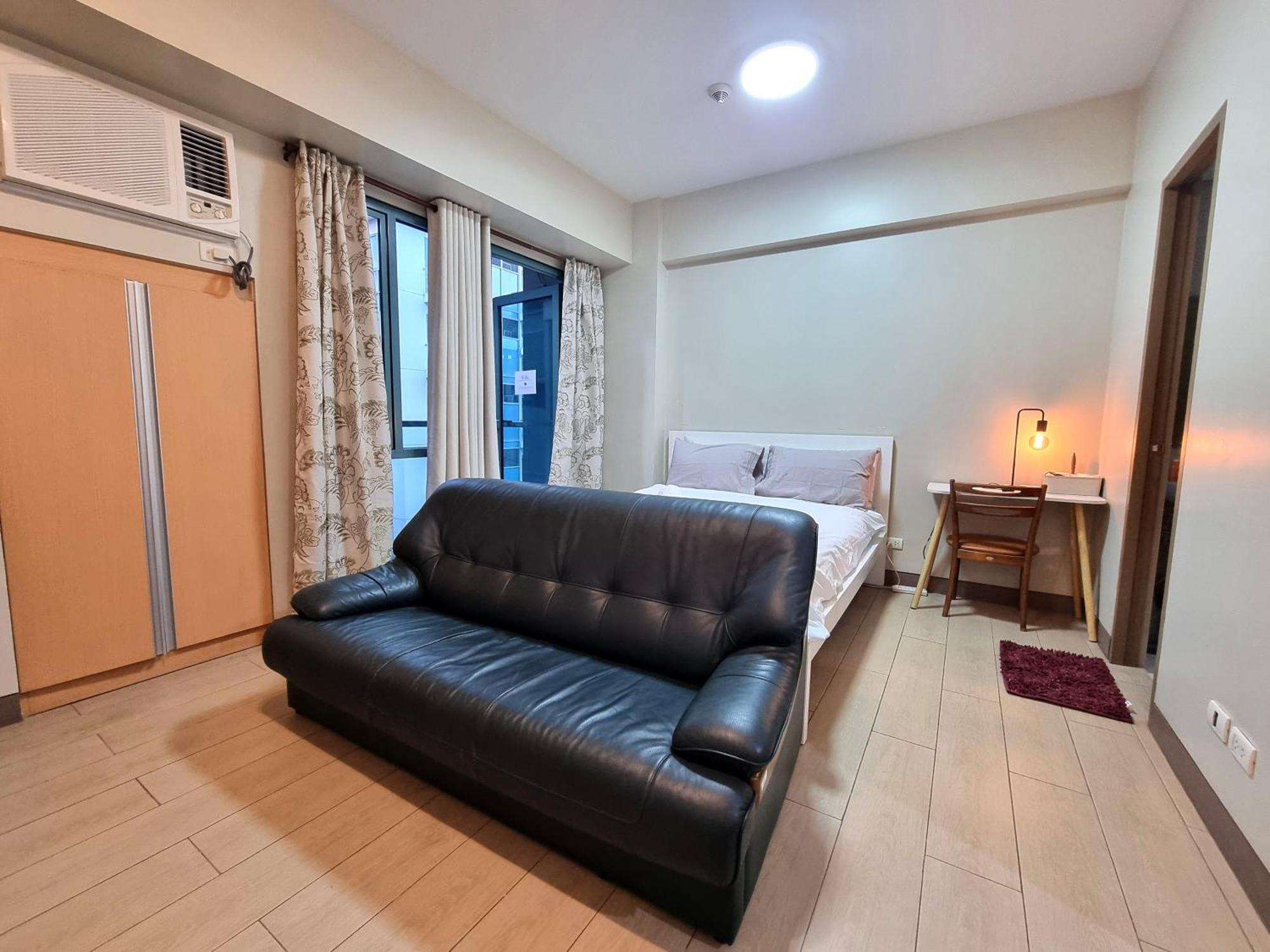 Palm Tree Condos Near Mnl Airport Terminal 3 By Elr Manila Ngoại thất bức ảnh